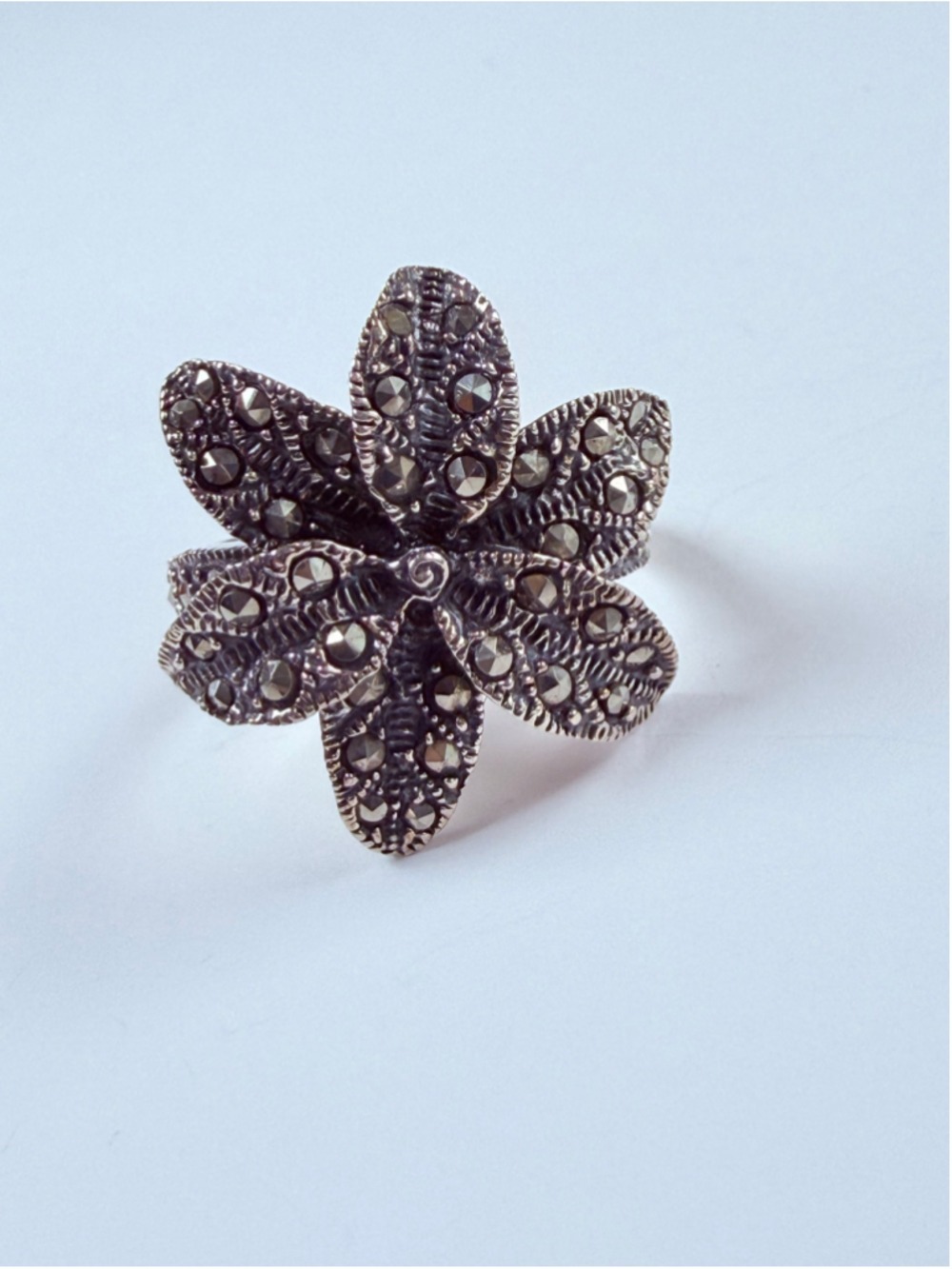 Marcasite Pave Floral Big Petal Flower 925 Sterling Silver Vintage Ring